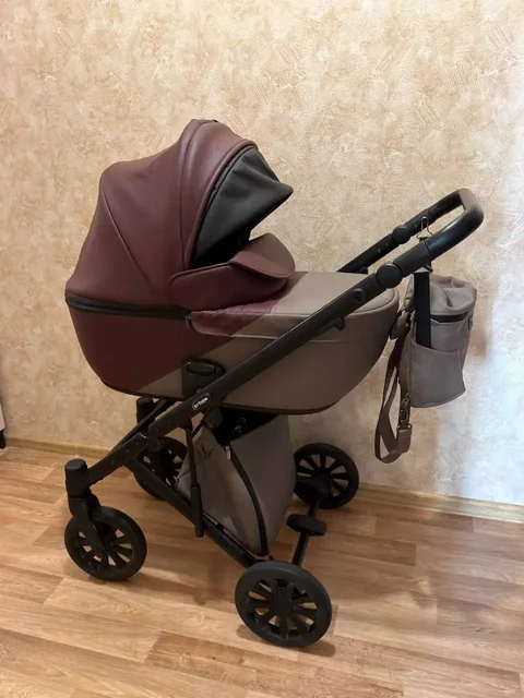 Продам коляску Anex E type 2 в 1, б/у - Книги и раскраски в Люберцы