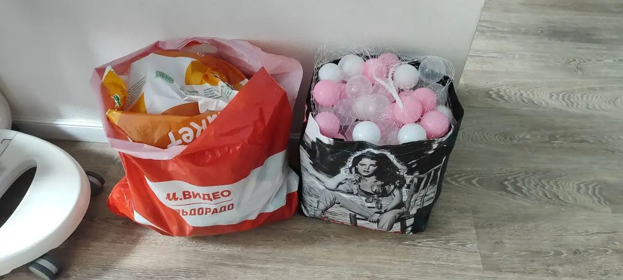 Сухой бассейн 1м/1м с шариками - Игрушки (Товары для детей) в Некрасовка