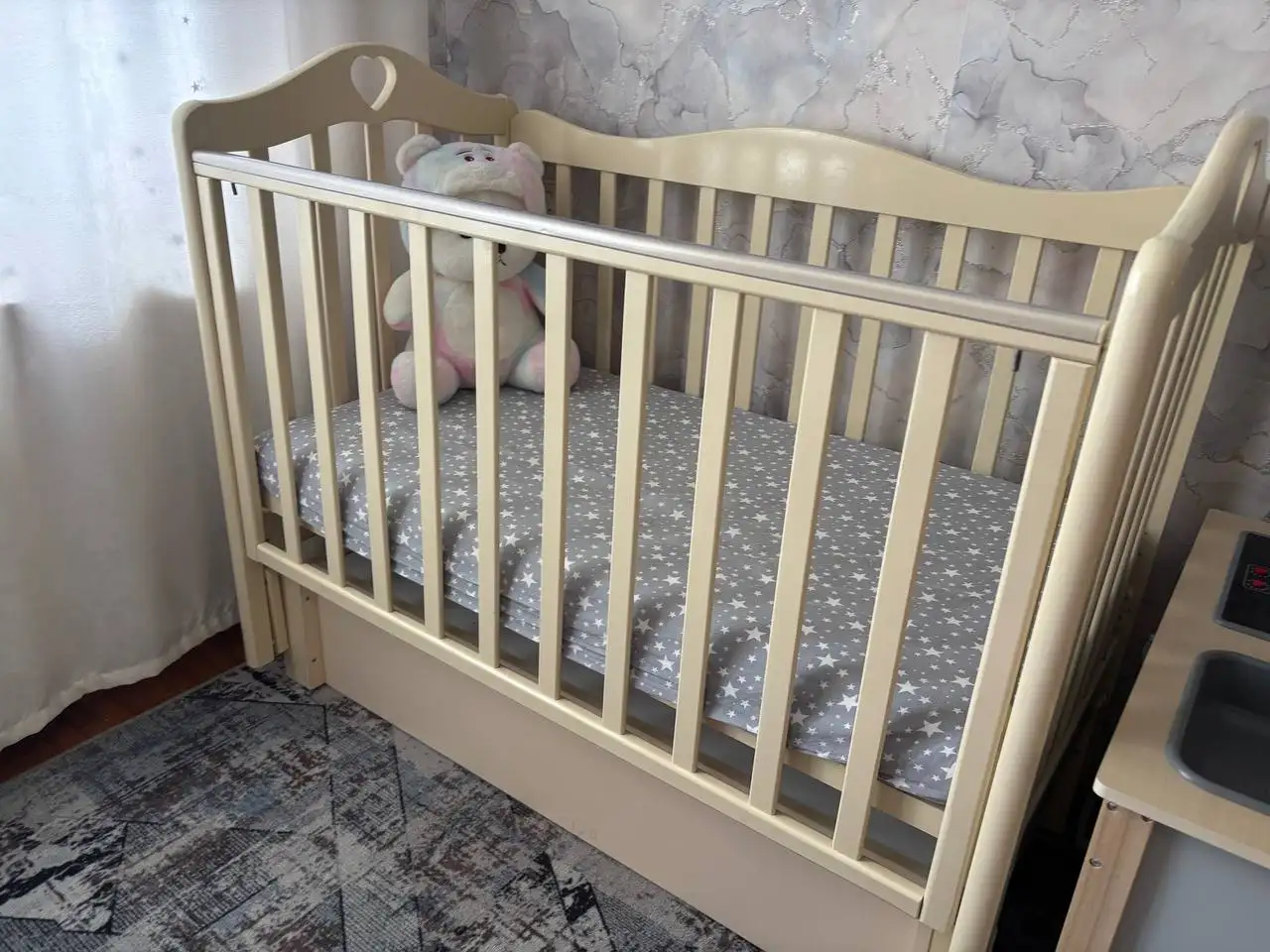 Продам детскую кроватку Антел Каролина - Детские кроватки (Товары для детей) в Москва