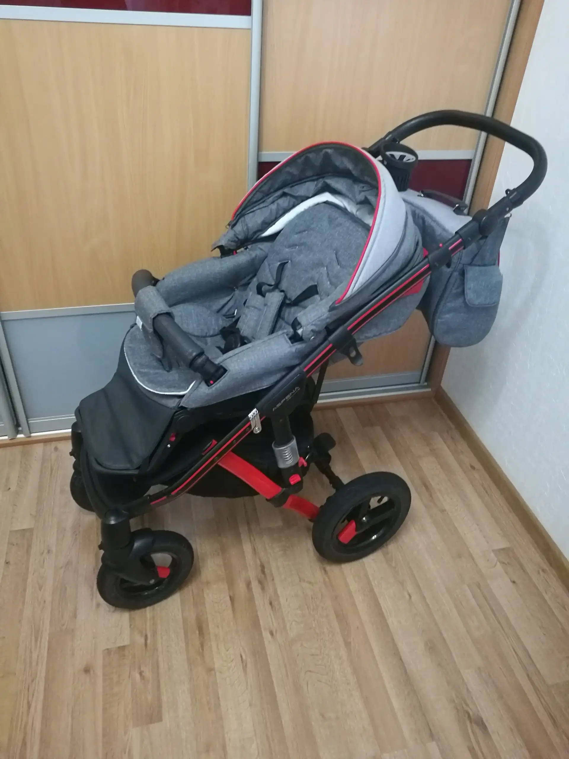 Коляска 2в1 полный комплект - Коляски (Товары для детей) в Некрасовка