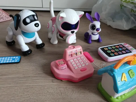 Продажа игрушек: робот, кошка, собака, телефон и другие - частное объявление в Люберцы