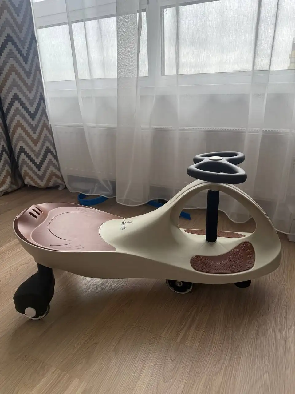 Бибикар как новый - Игрушки и коляски (Товары для детей) в Некрасовка