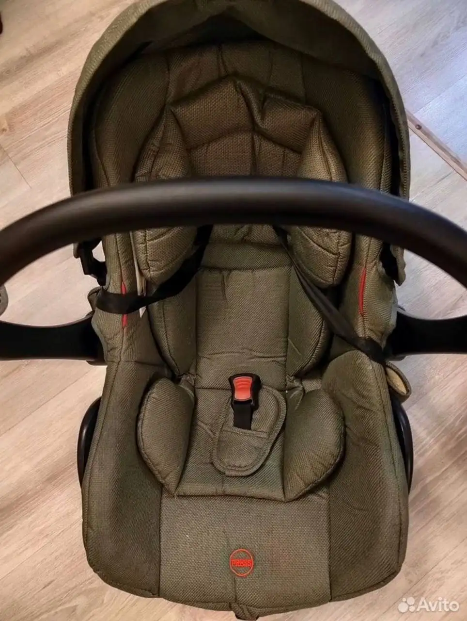 Продам коляску Luxmom v9 с автокреслом в отличном состоянии - Коляски и автокресла (Товары для детей) в Некрасовка