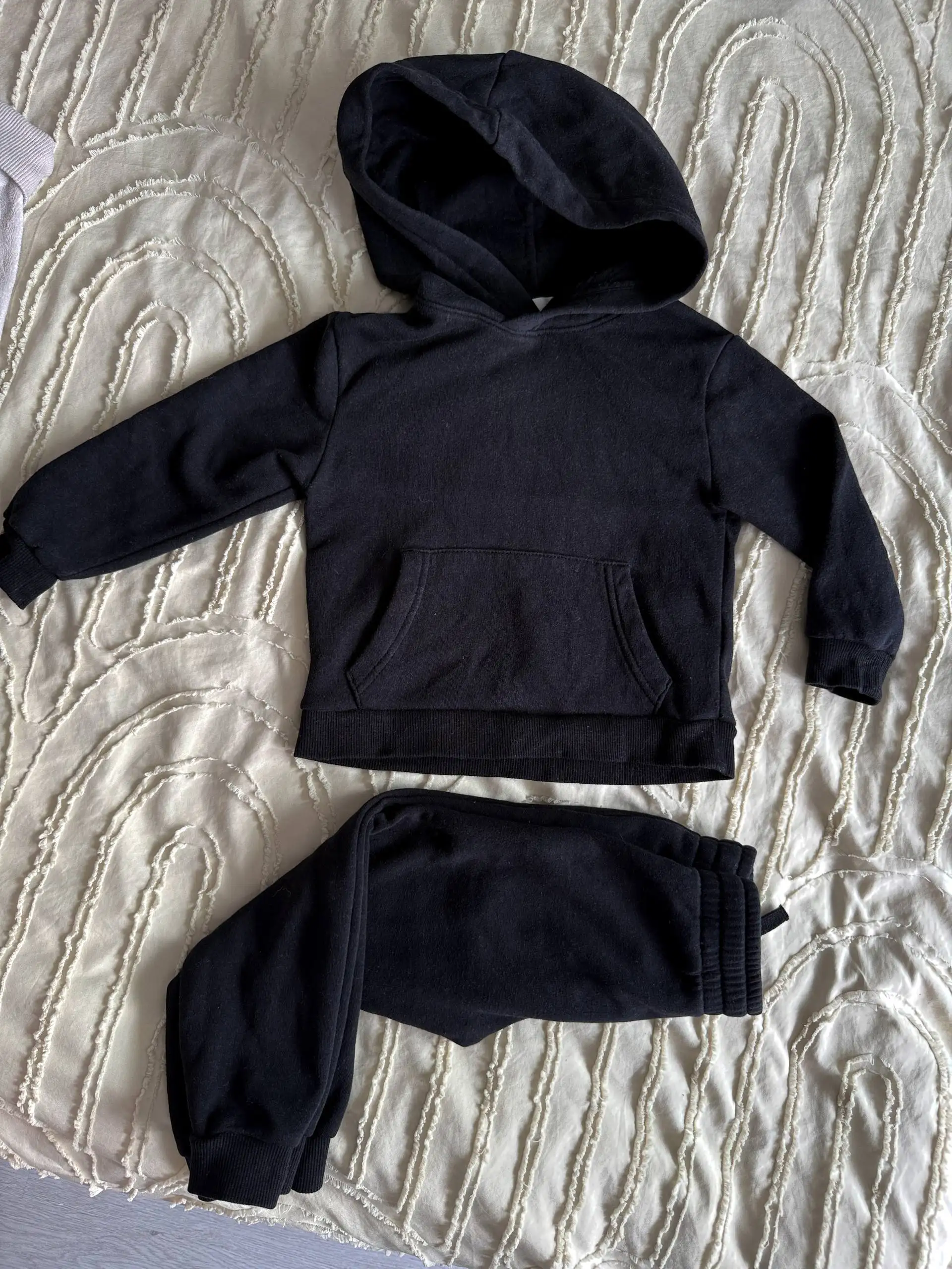 Костюм H&M 98 - Одежда (Товары для детей) в Люберцы
