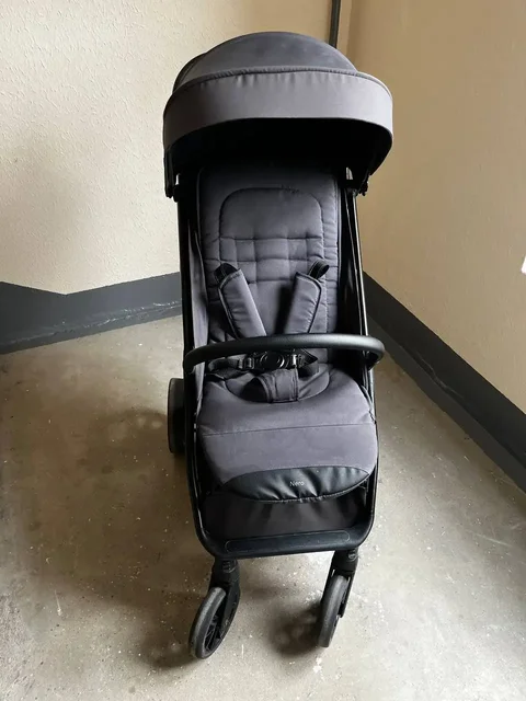 Прогулочная коляска Carello Nero - частное объявление в Люберцы