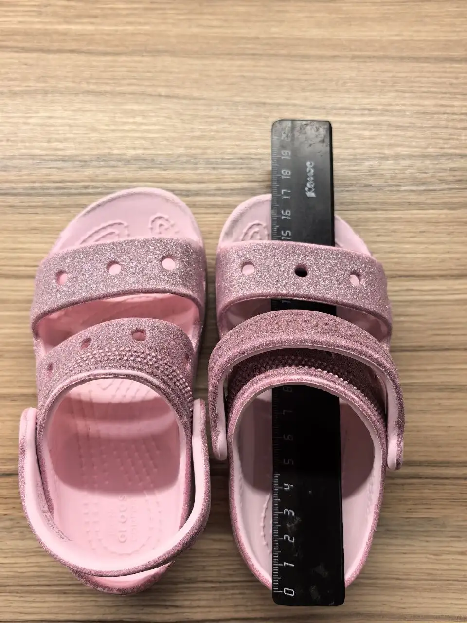 Crocs блестящие для девочки б/у - Обувь (Одежда) в Люберцы