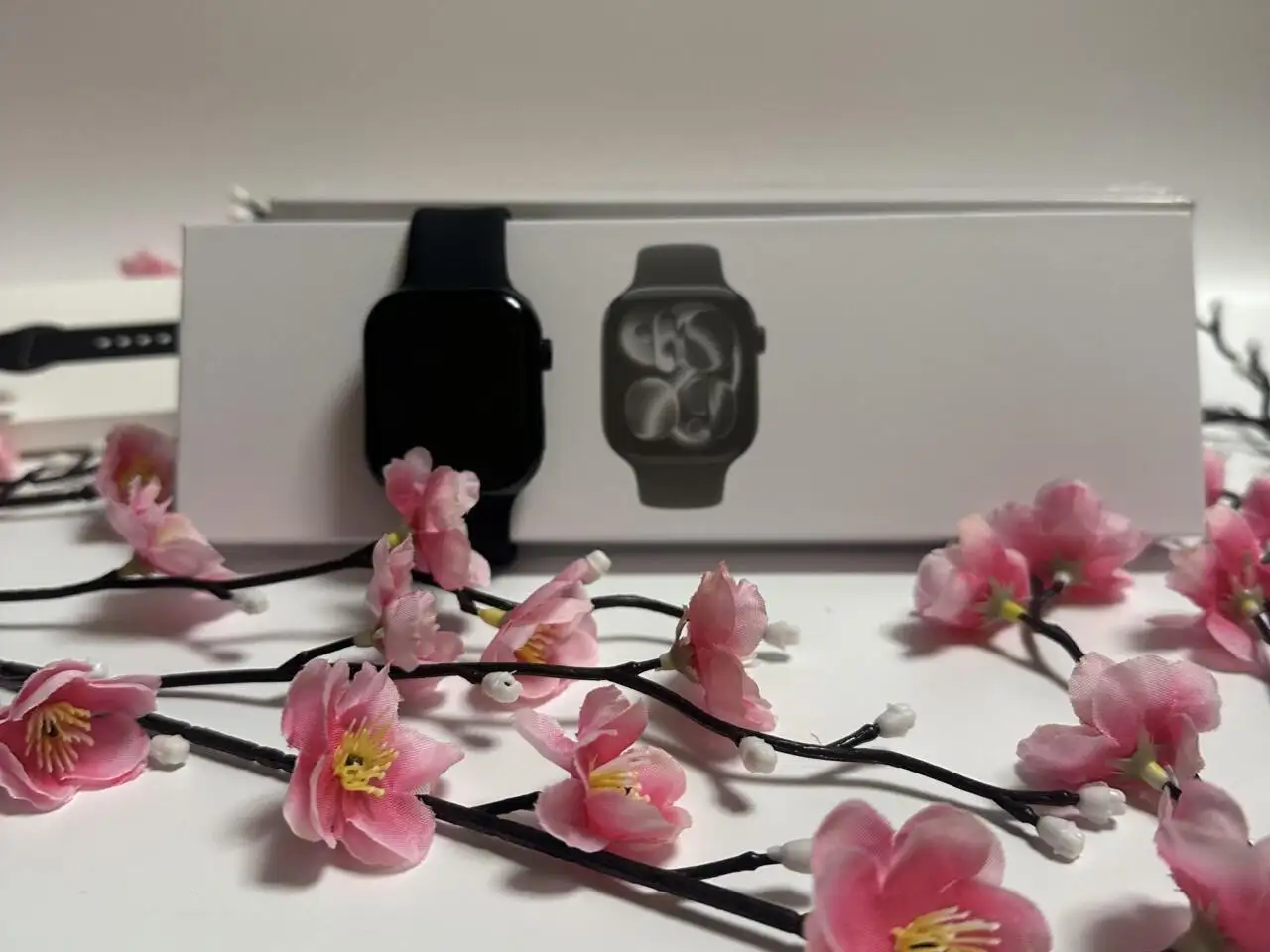 Продаются Apple Watch Series 11, Ultra 3, AirPods Pro 2 - Гаджеты (Электроника) в Некрасовка