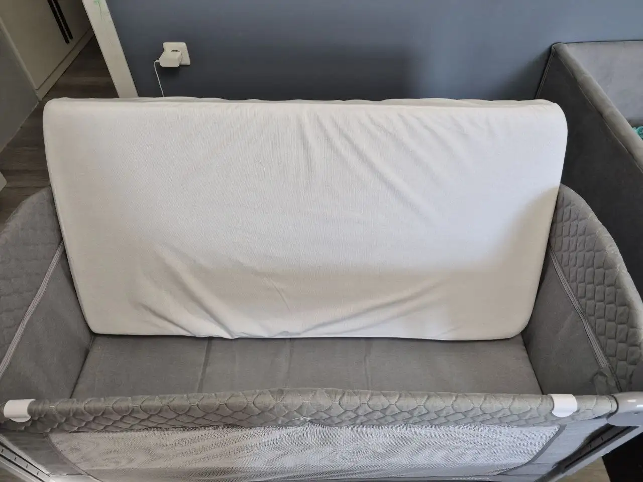 Продам детскую кроватку Indigo Bon Bon 3в1 и матрас - Кроватки и колыбели (Товары для детей) в Некрасовка