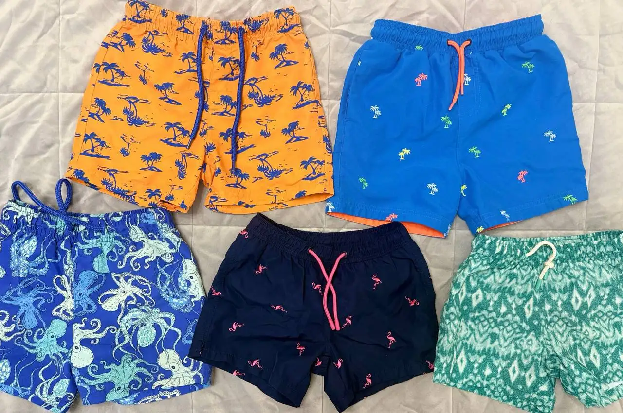 Плавательные шорты для мальчика от Calzedonia и GJ - Одежда для детей (Барахолка) в Люберцы