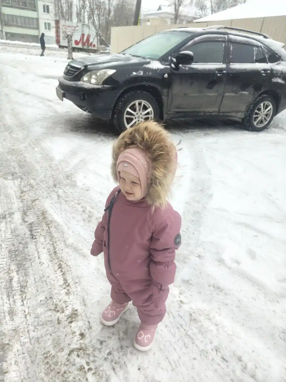 Продам зимний комбинезон Pogo Kids