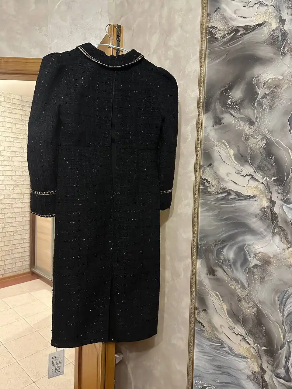 Продам новое платье с биркой