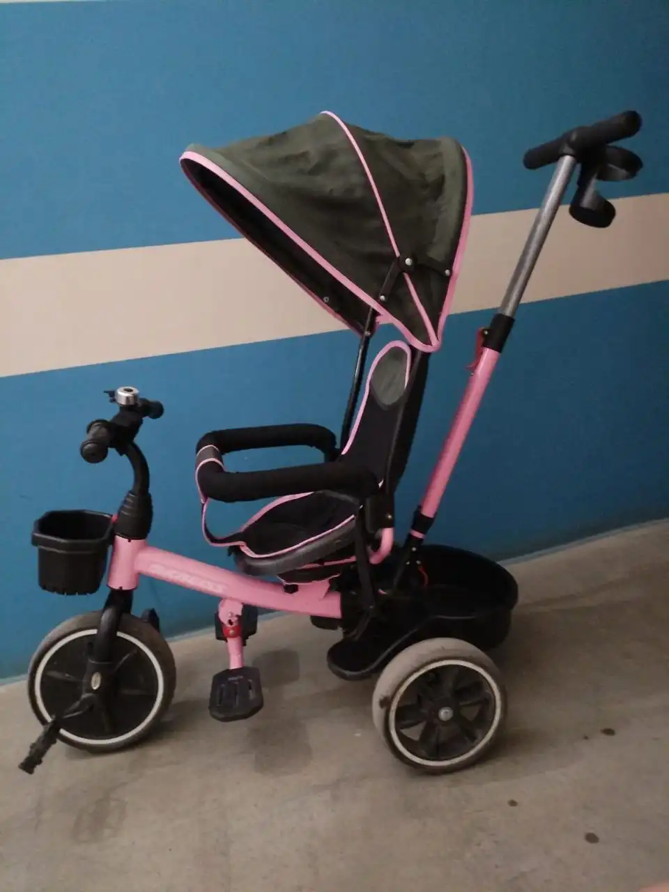 Детский велосипед с родительской ручкой