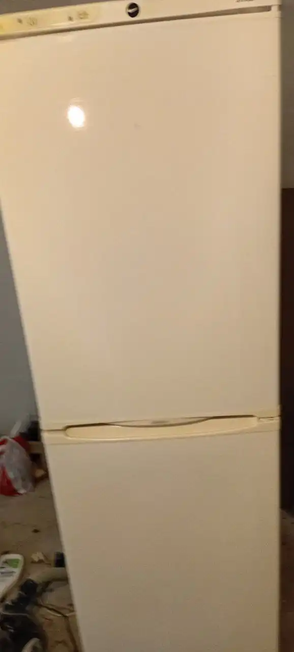 Продажа холодильника Stinol