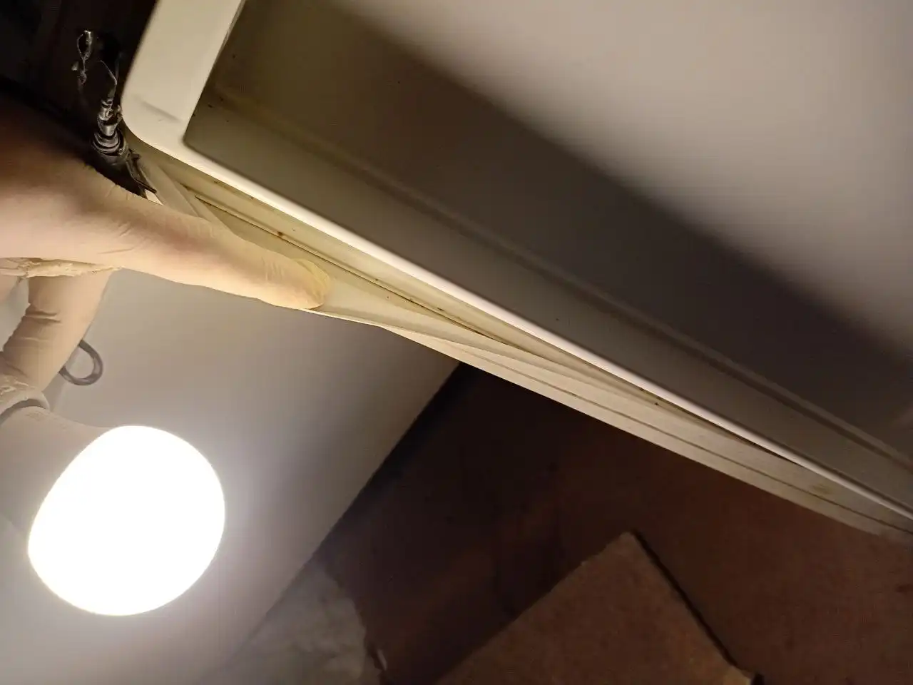 Продажа холодильника Stinol