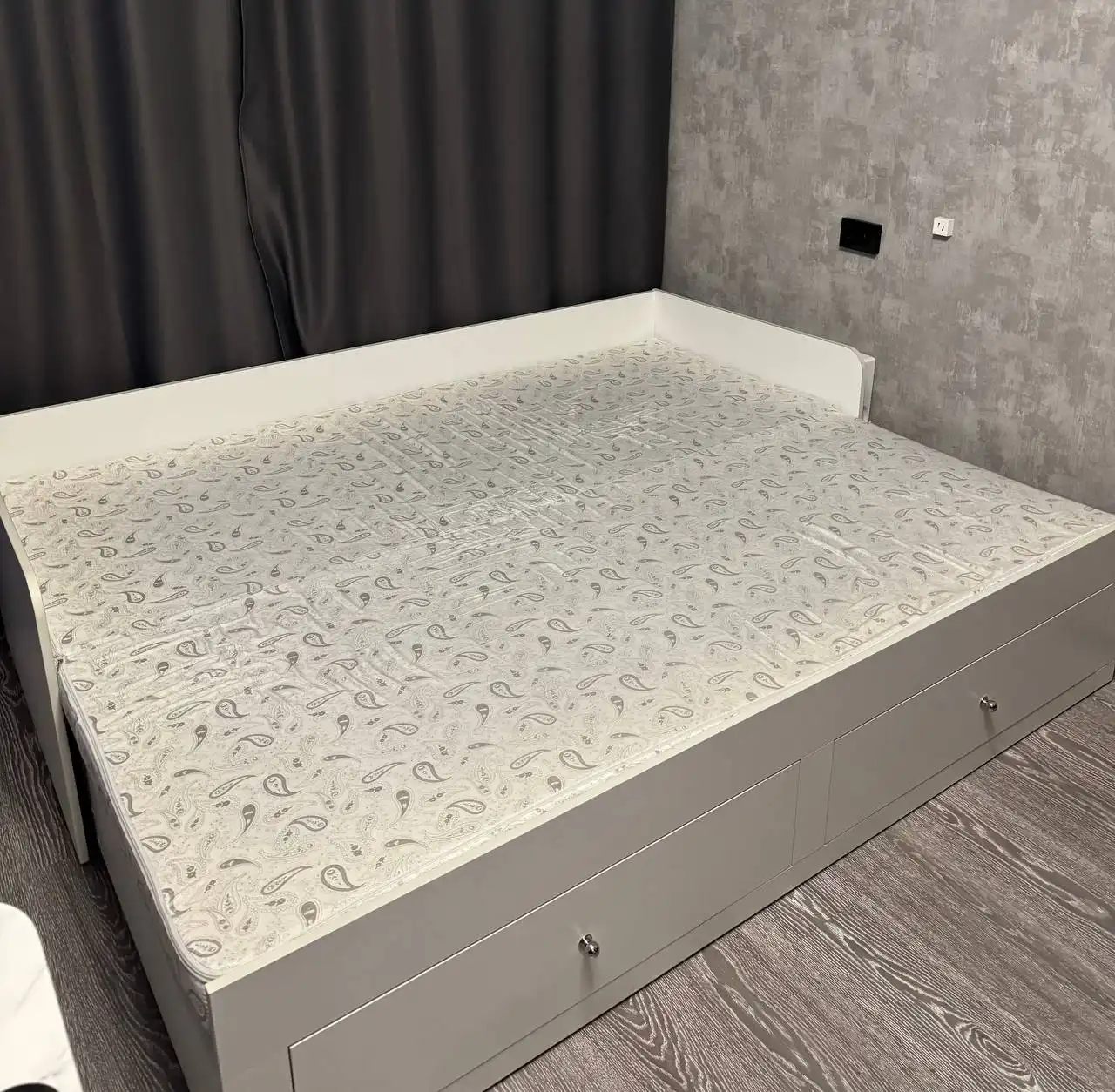 Продажа кровати-трансформера Олива с матрасом