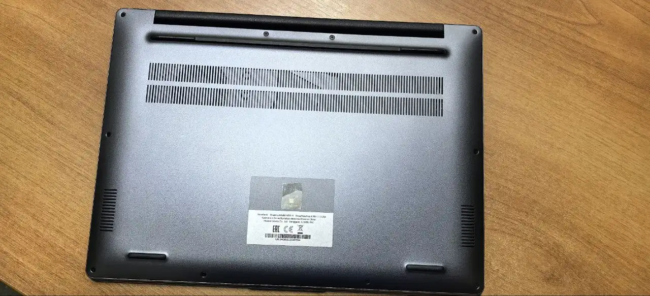 Продам Ноутбук HUAWEI MateBook D 14 MDG-X