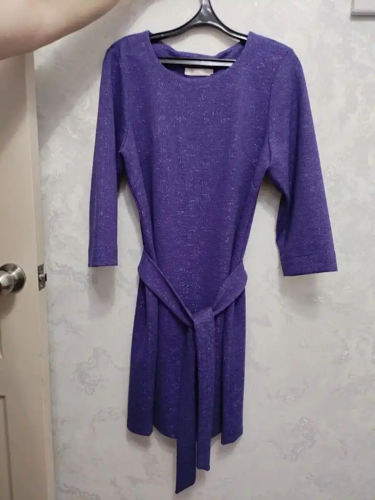 Продажа платьев размера 48 в отличном состоянии