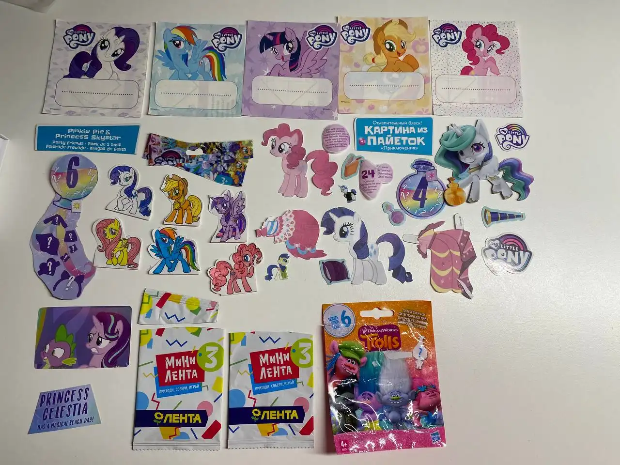 Отдам все, что на фото даром