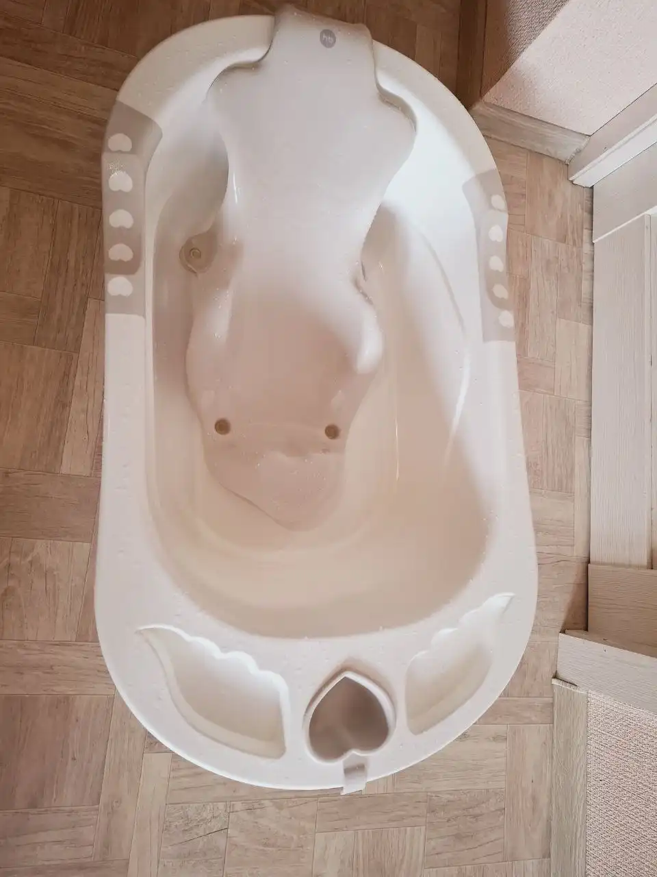 Продам ванночку в отличном состоянии