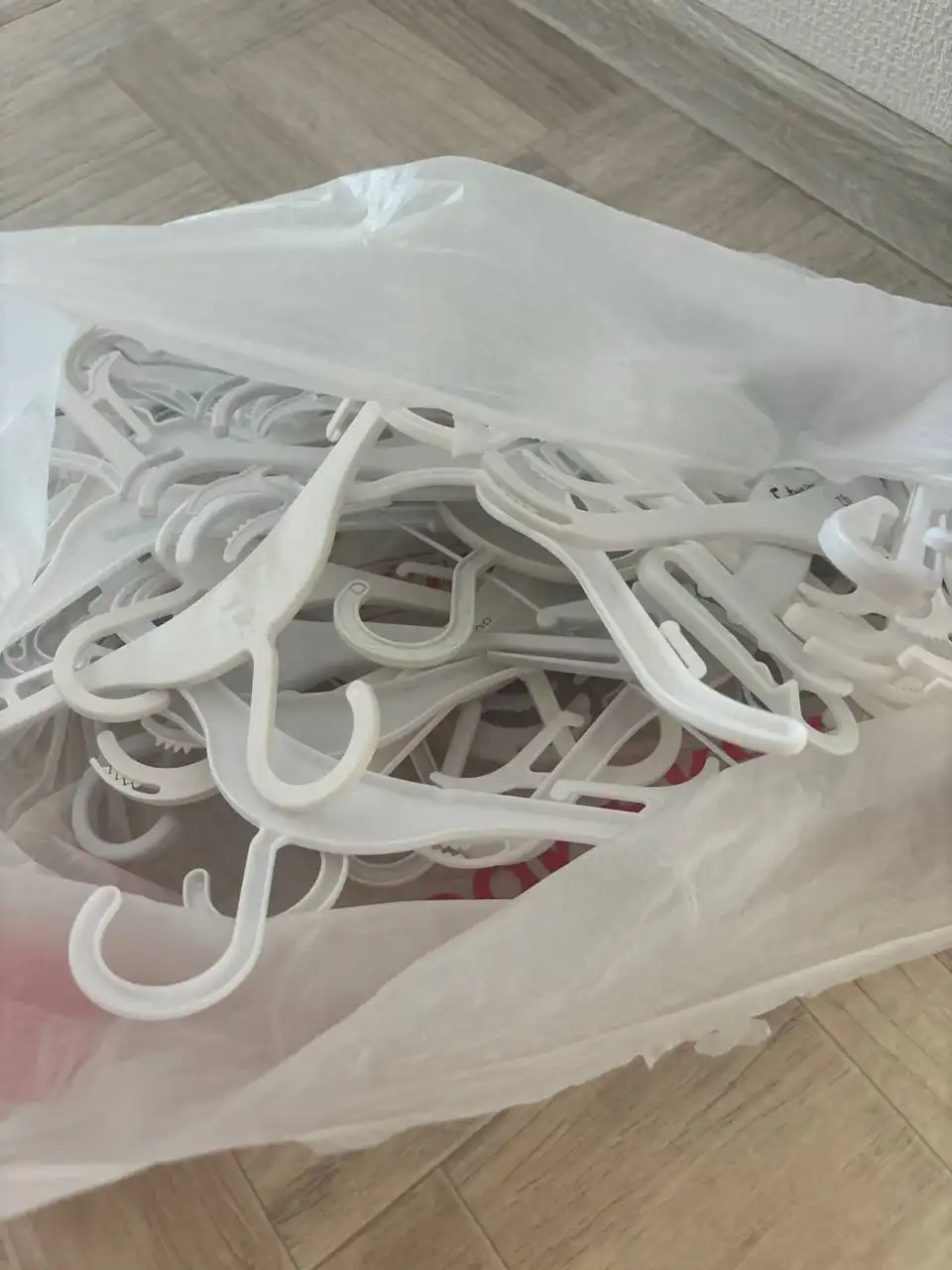 Детские вешалки