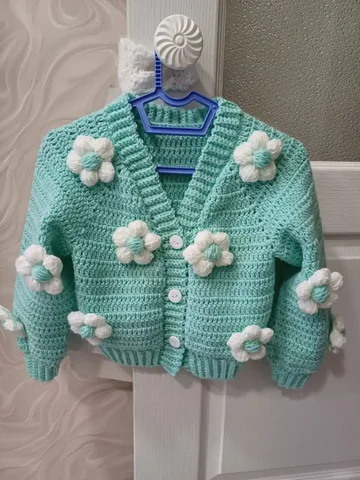 Вязаный детский кардиган на возраст 3-4 года - Товары для детей в Томск