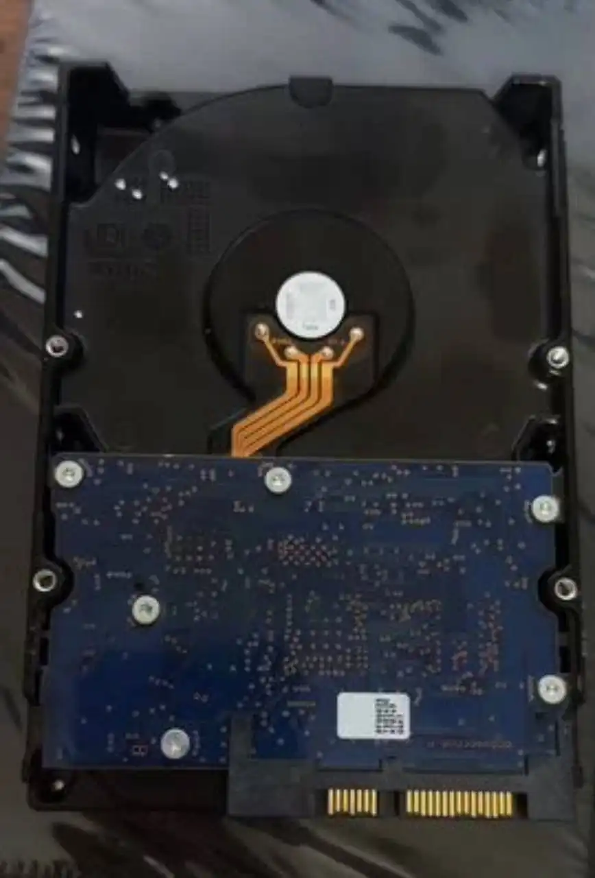 Жёсткий диск Toshiba 3TB 7200RPM в отличном состоянии