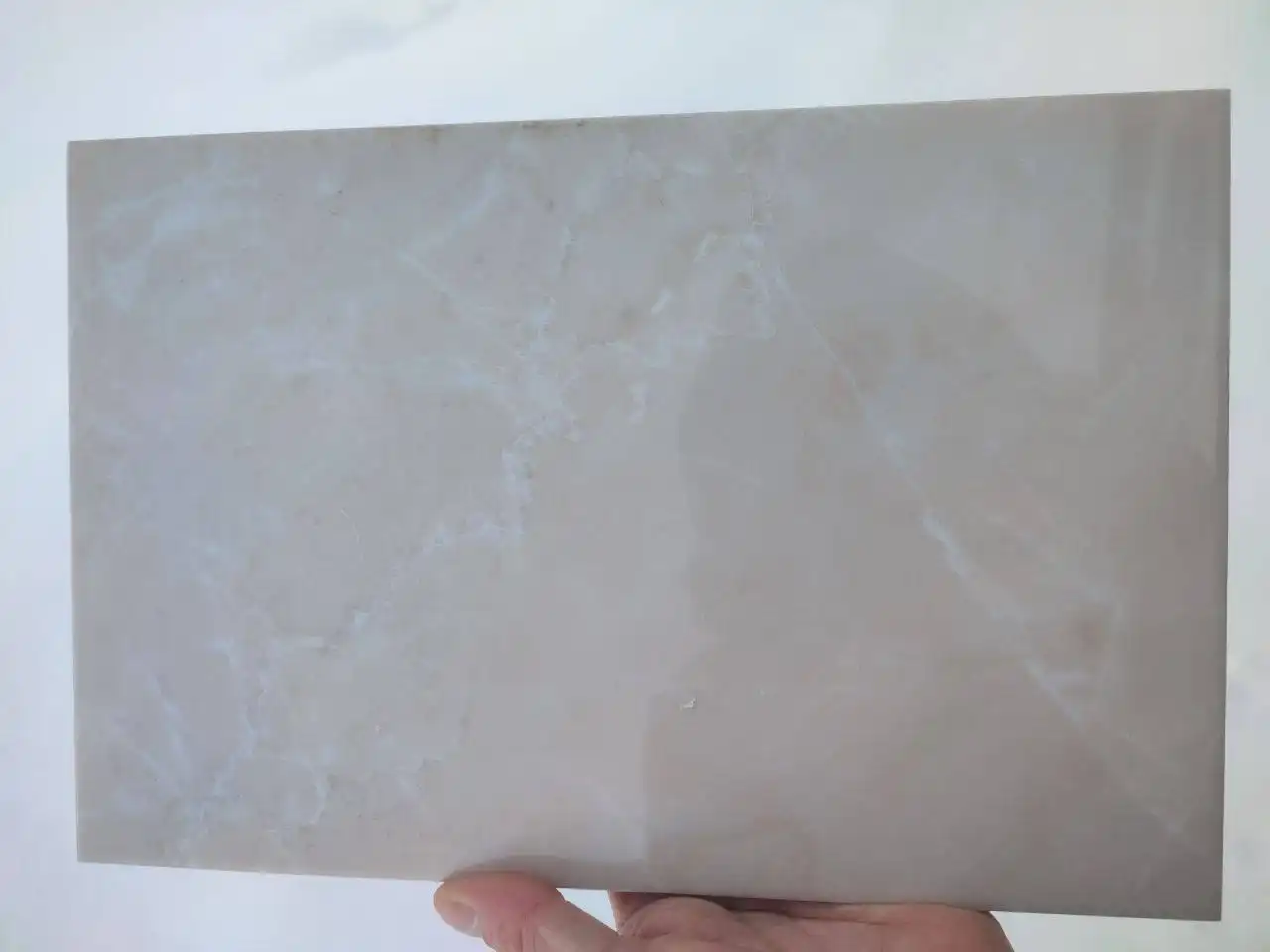 Продажа керамической плитки для внутренних работ