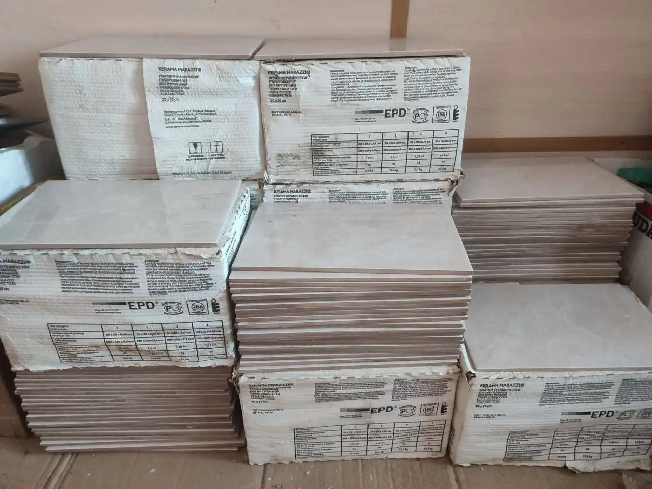 Продажа керамической плитки для внутренних работ