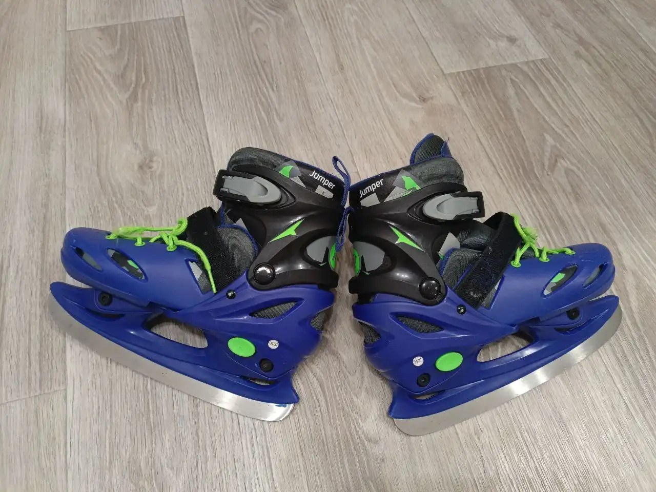 Продам коньки раздвижные 34-37 размер