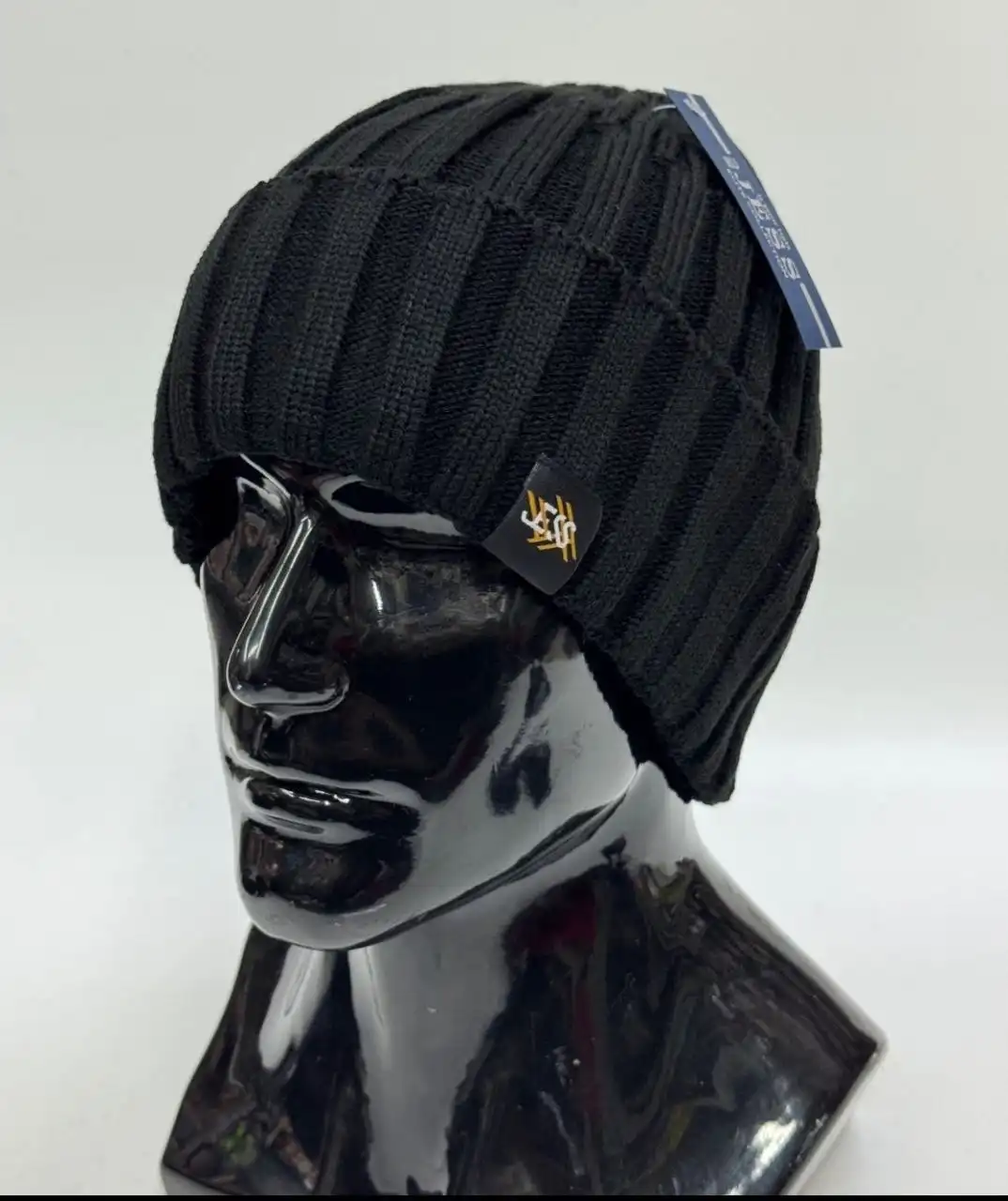 Мужская зимняя шапка