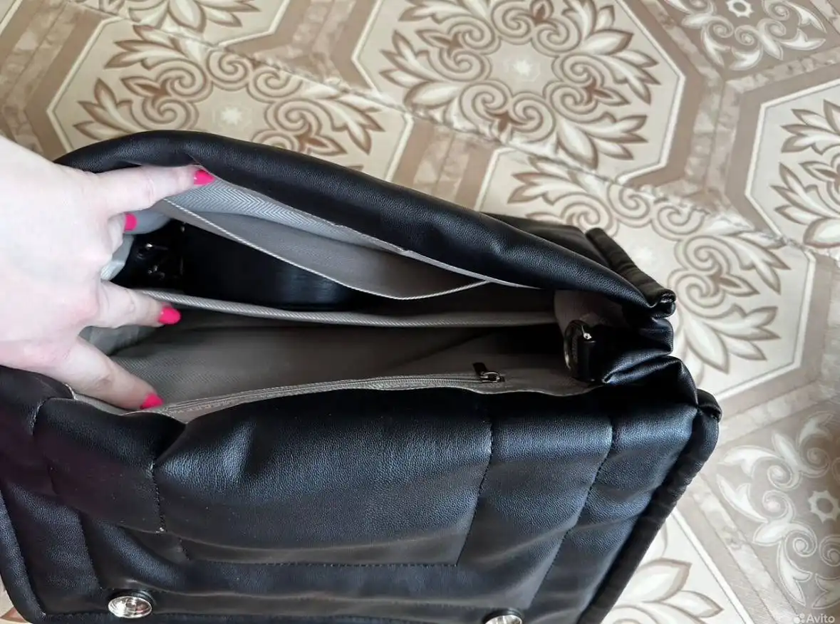 Продам женскую сумку