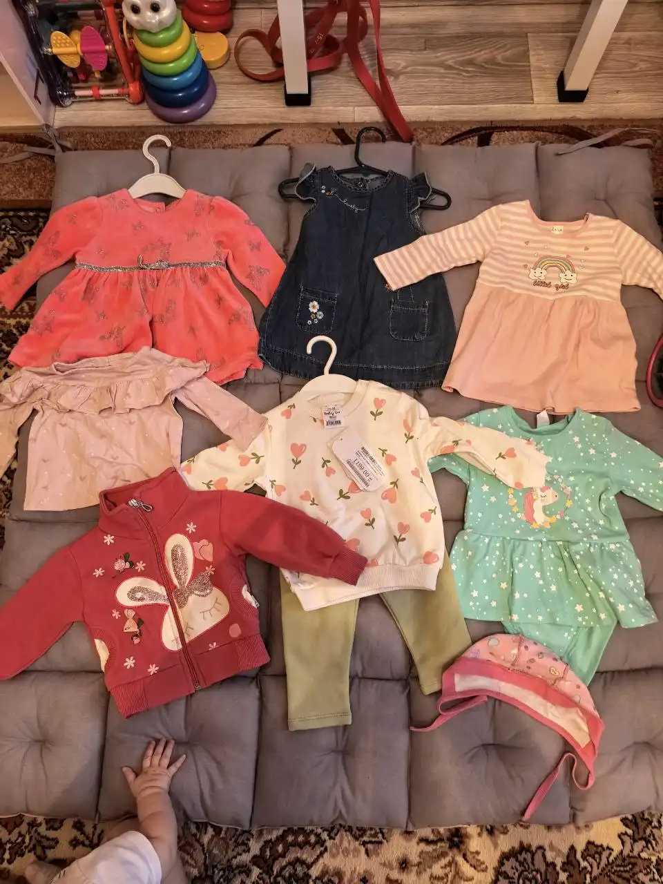 Одежда размеры 68-74 и гамак - Одежда в Томск