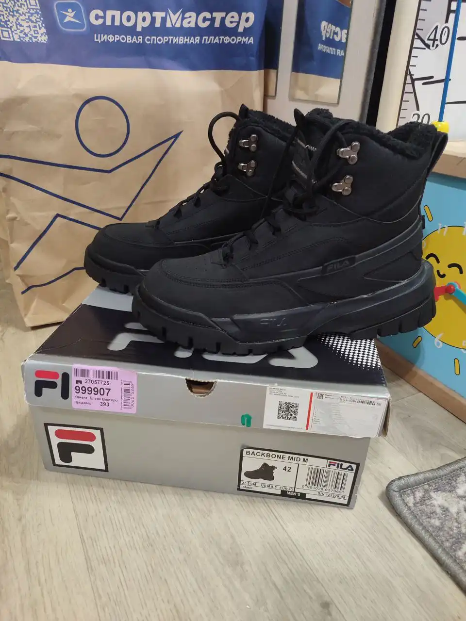 Продам одежду 42 размера - Одежда в Томск