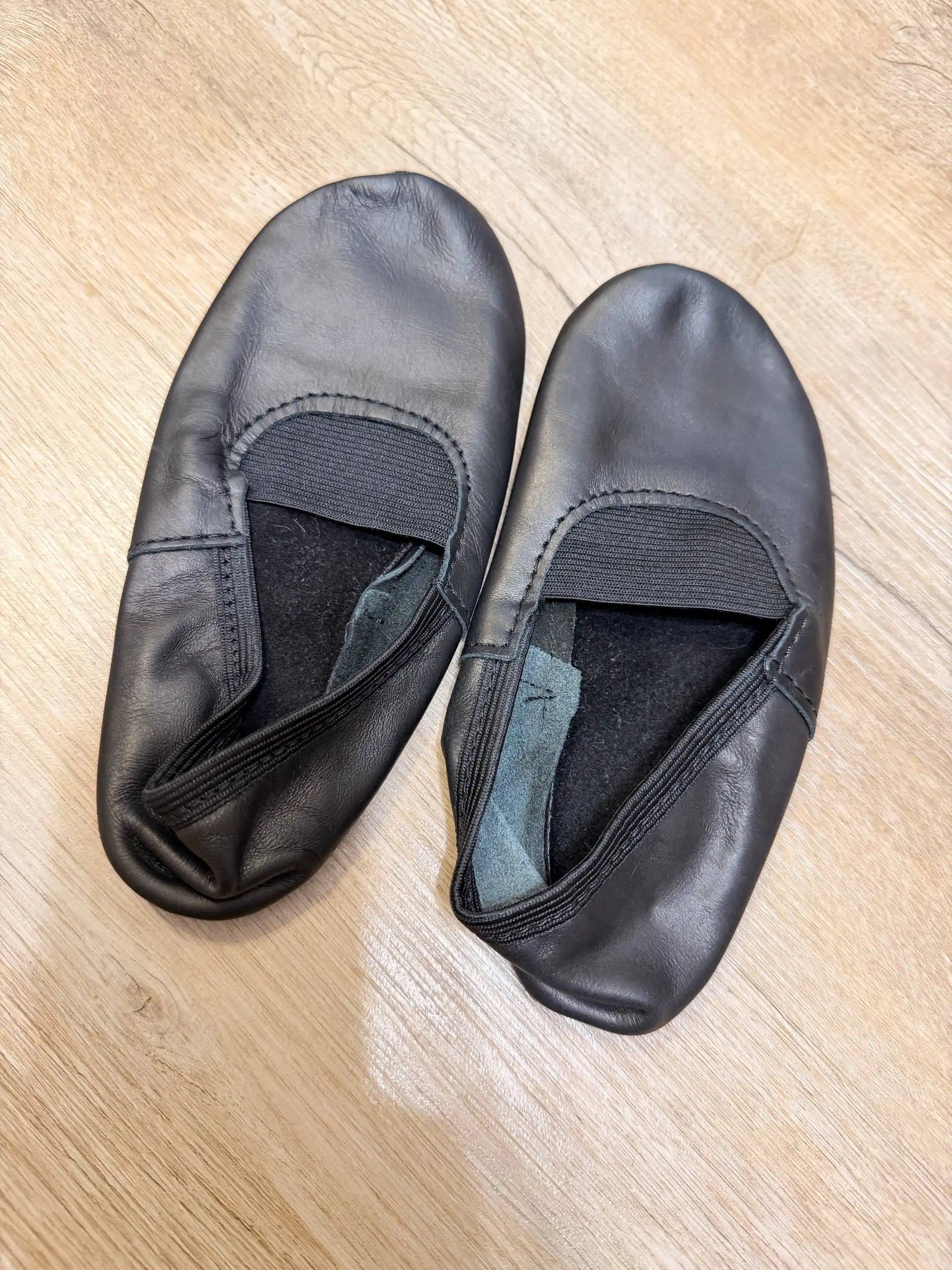 Одежда 29 размер, новая - Одежда в Томск