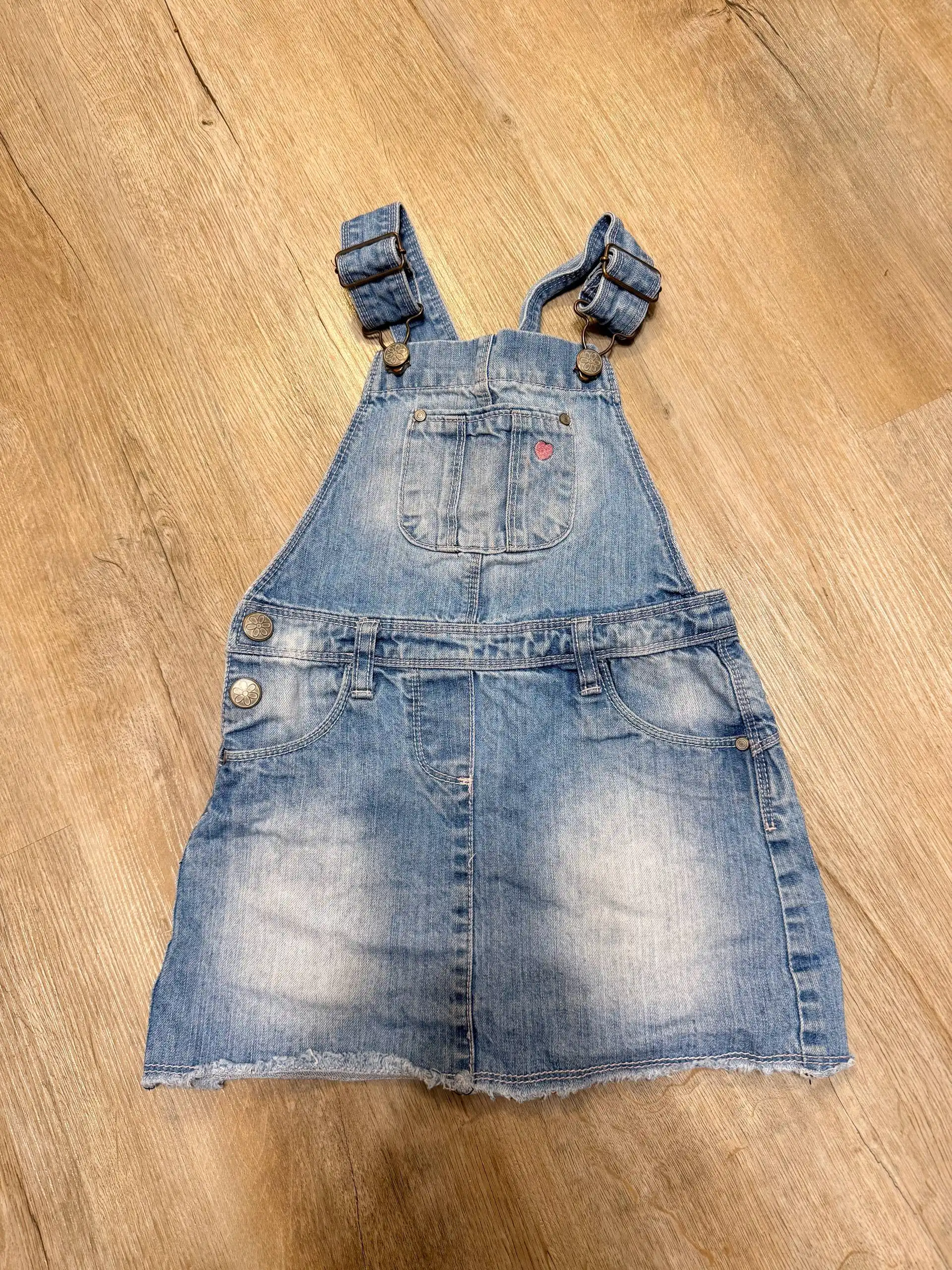 Комбинезоны с юбкой на размер 104 - Детская одежда (Одежда) в Томск