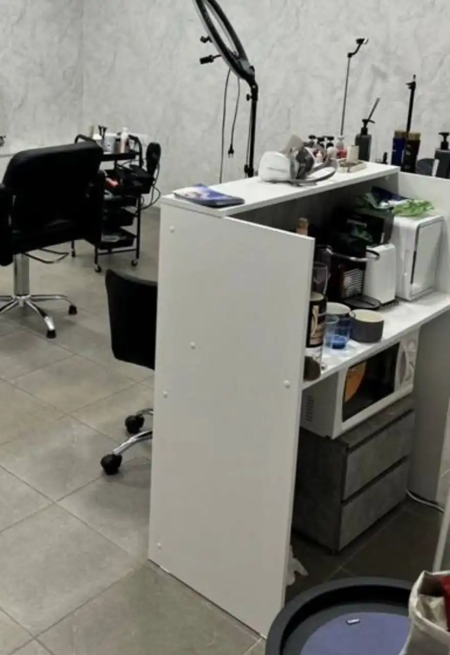 Продажа мойки, дивана и ресепшена - Барахолка в Томск