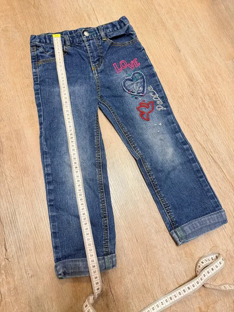 Продажа джинсов в хорошем состоянии разных размеров - Джинсы в Томск