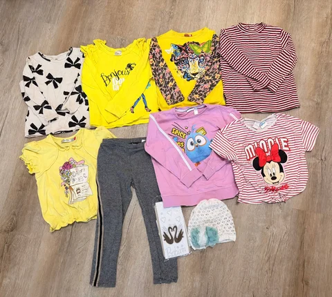 Комплект одежды на 104-110 - Детская обувь в Томск