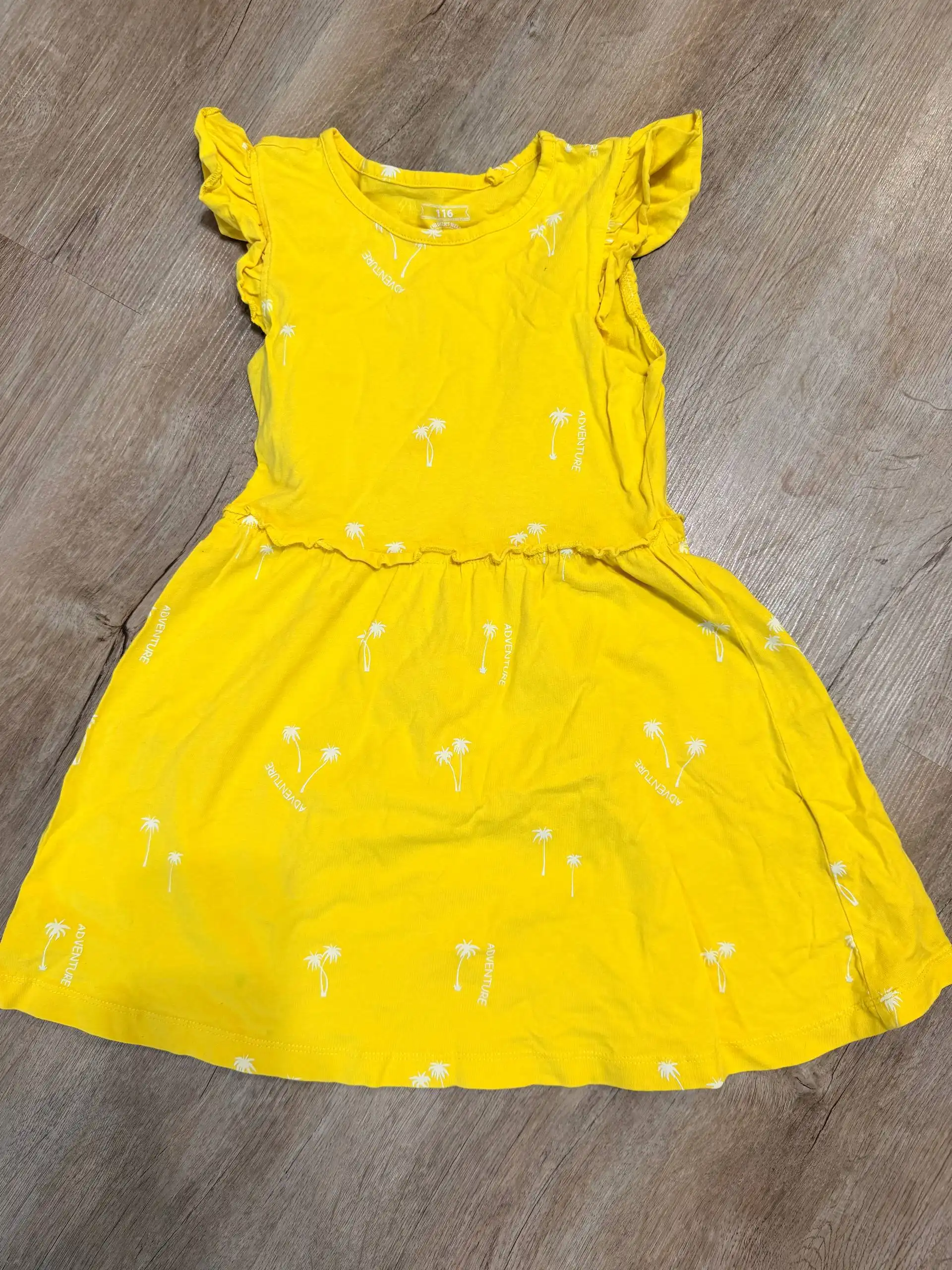 Платья на 116 размер - Женская одежда (Одежда) в Томск