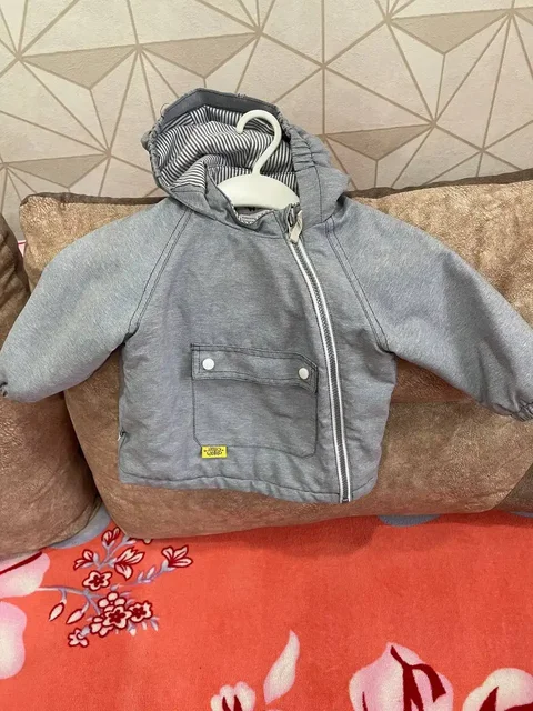 Детская куртка осень-весна размер 80 - Велосипеды в Томск