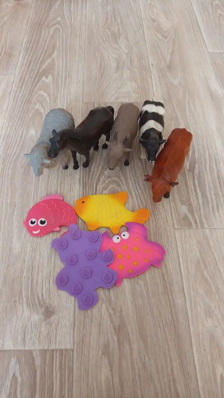 Игрушки для домашних животных и ванны - Игрушки (Товары для детей) в Томск