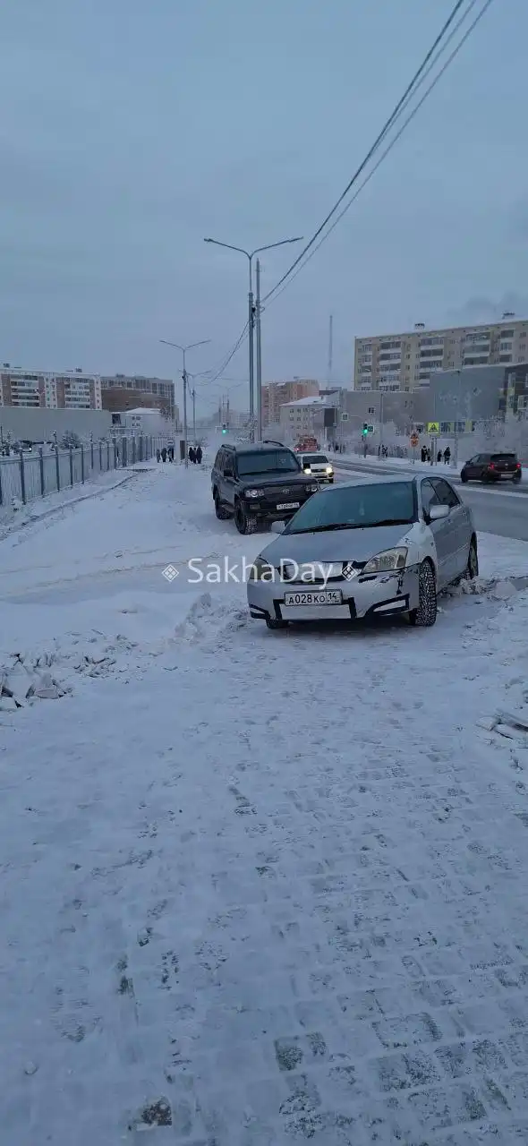 Отсутствие парковок возле Триумфа