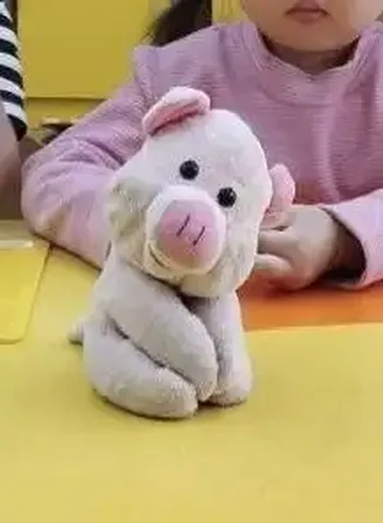 Потеряна игрушка-свинка на площади Орджоникидзе в Якутске - Барахолка в Якутск