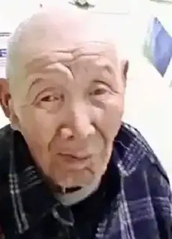 Безвестное исчезновение пожилого мужчины в Якутске - Услуги в Якутск