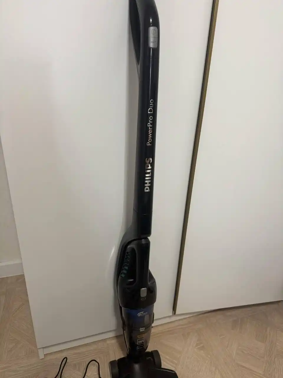 Продам беспроводной пылесос