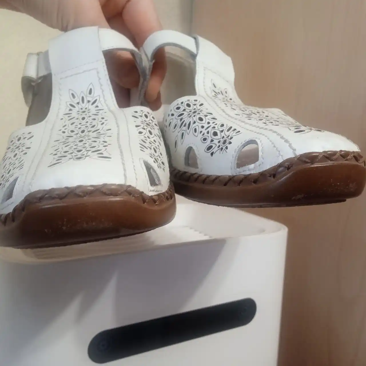 Сабо из натуральной кожи Baden