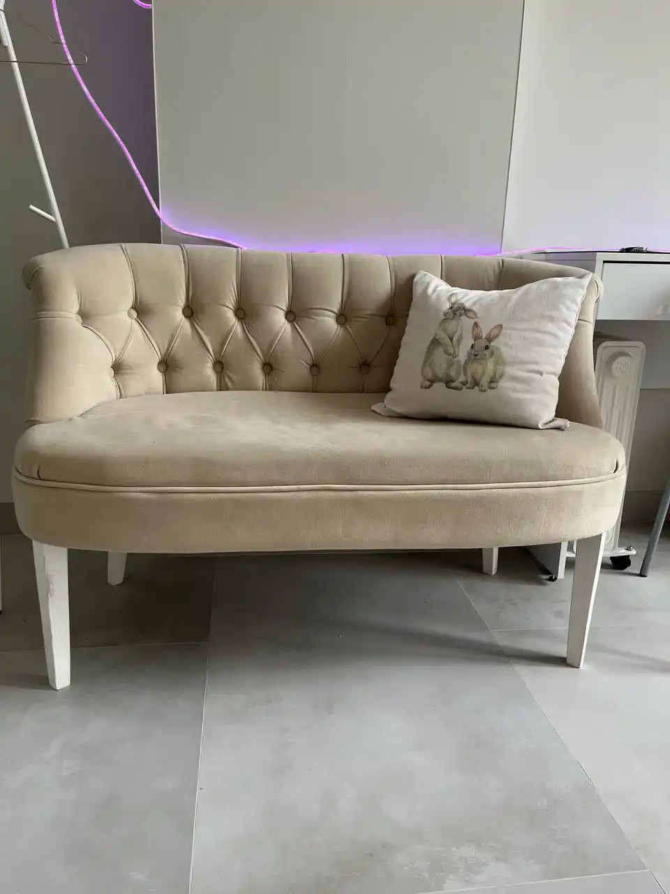 Диван в зону ожидания