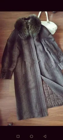 Женское зимнее драповое пальто с меховой опушкой - частное объявление в Томск