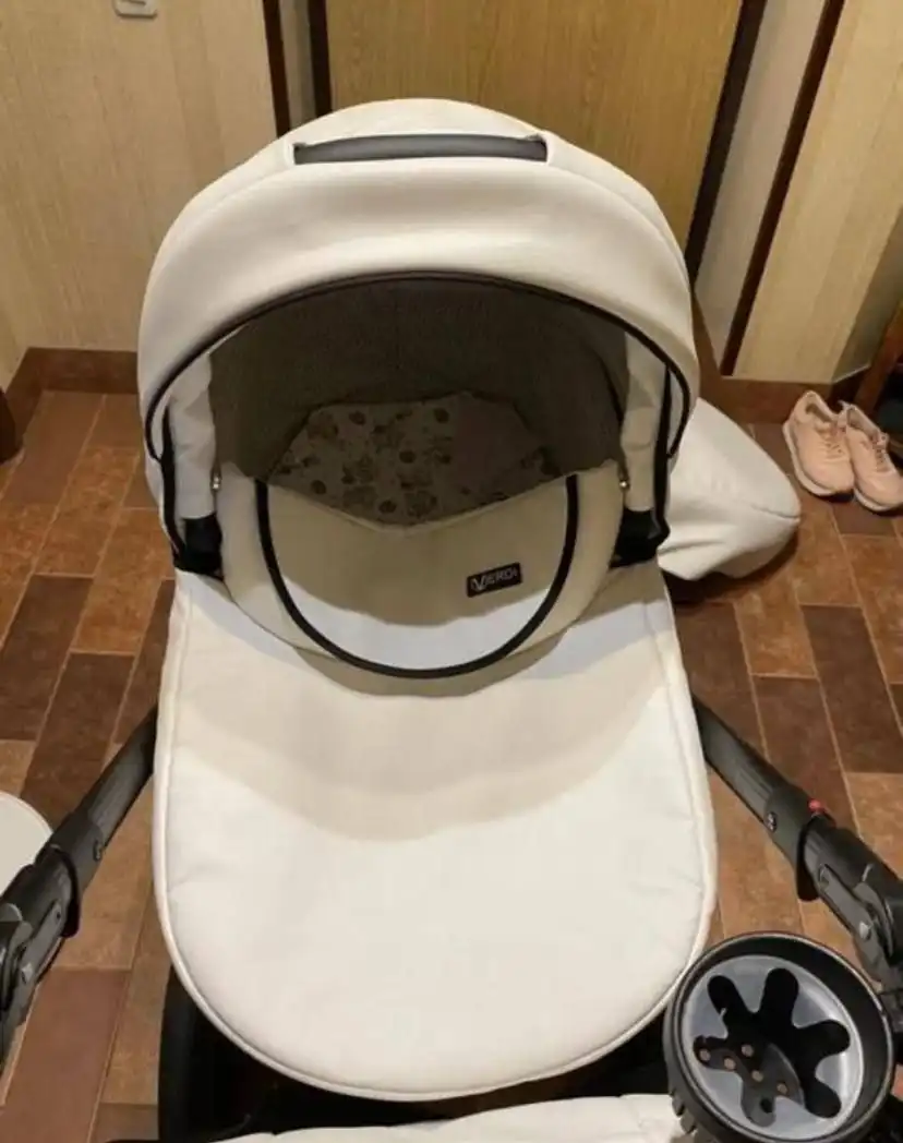 Детская коляска 3 в 1 с аксессуарами