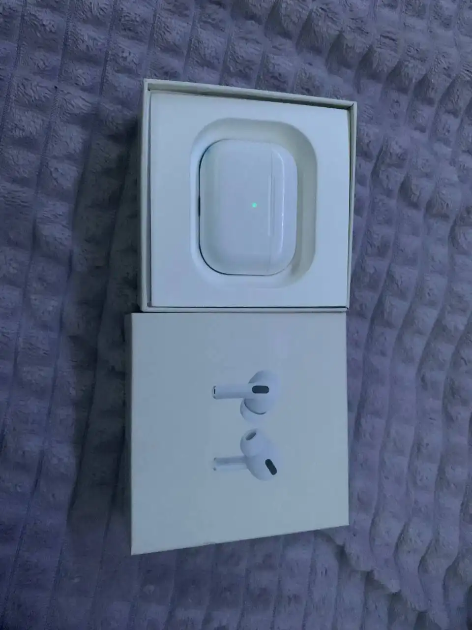 Продам наушники 2 ка срочно